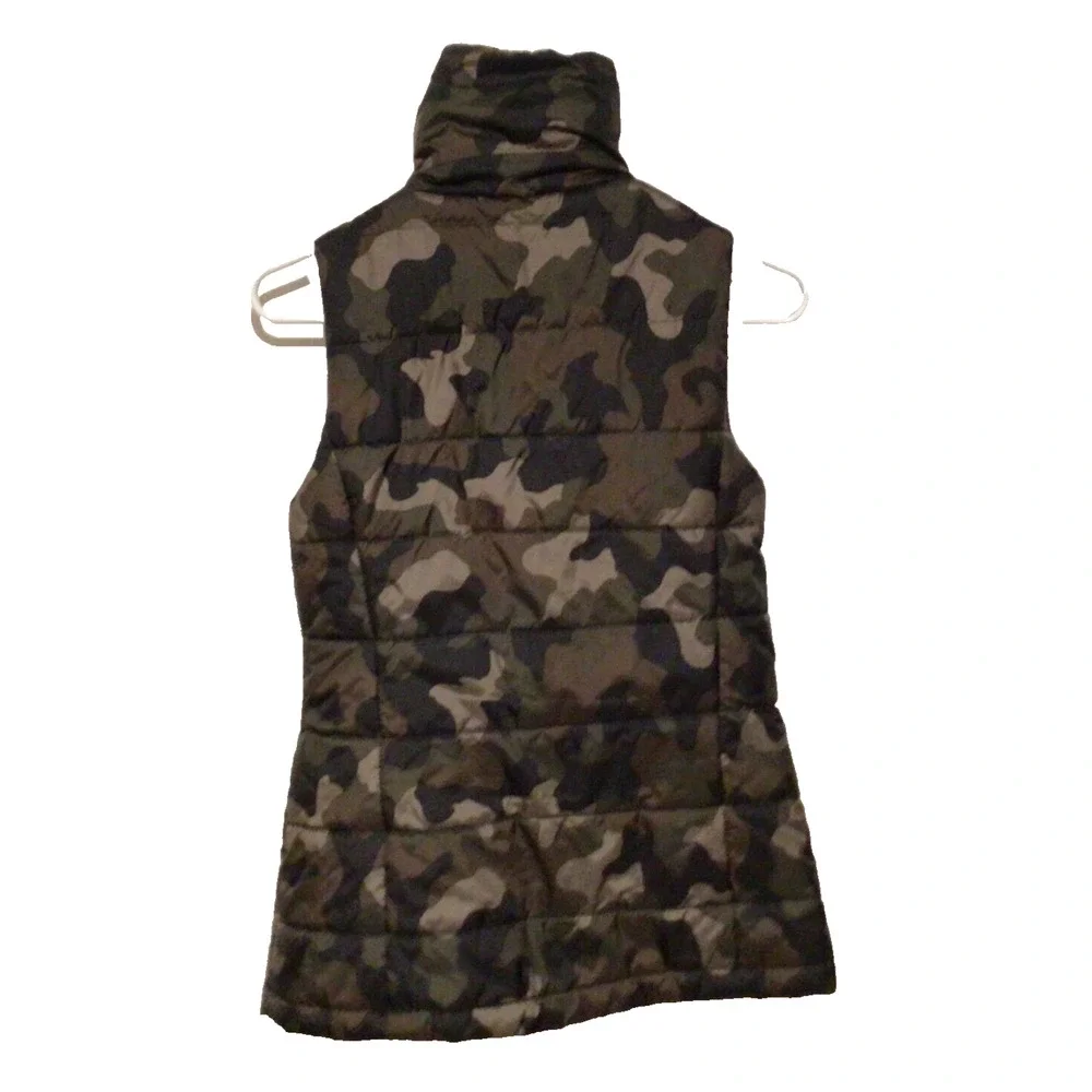 Arizona Jean Co Women’s Camo Puffer Vest Full Zip Sleeveless Jacket XS